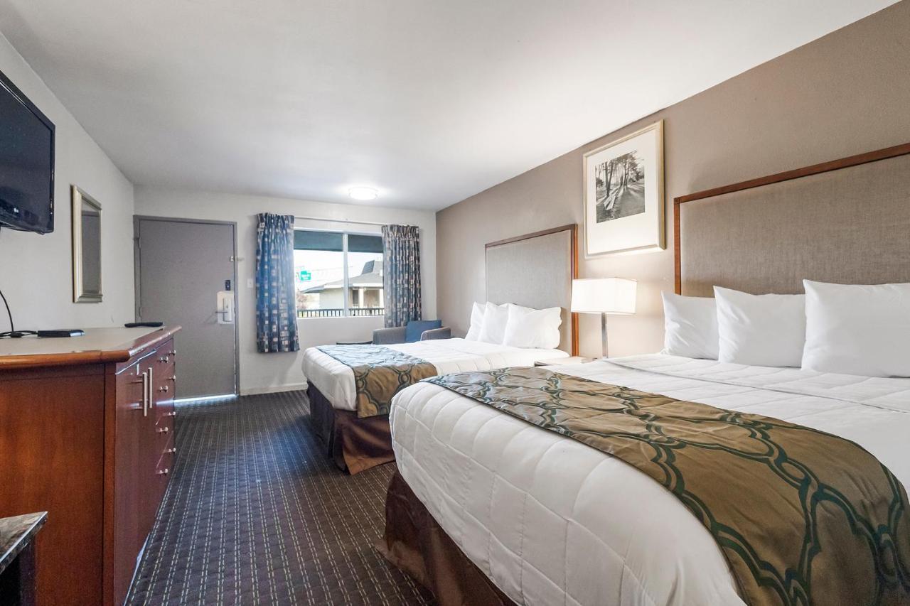 Heritage Inn Express Гейвард Екстер'єр фото